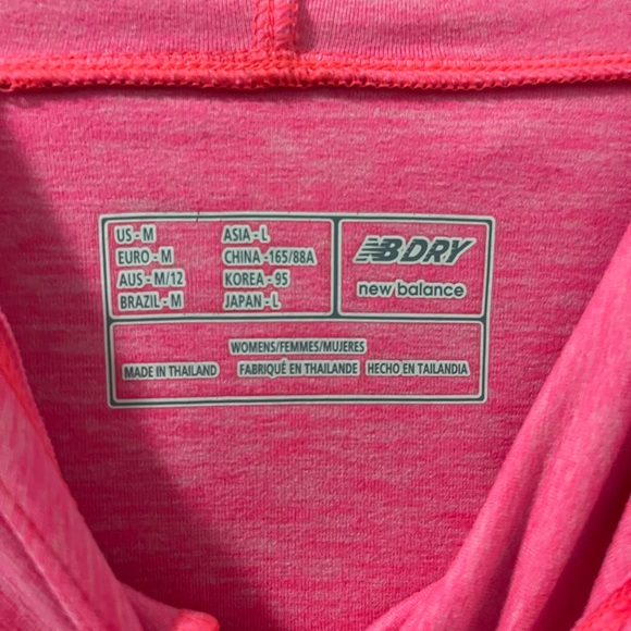 New Balance. Size medium - Picture 2 of 2